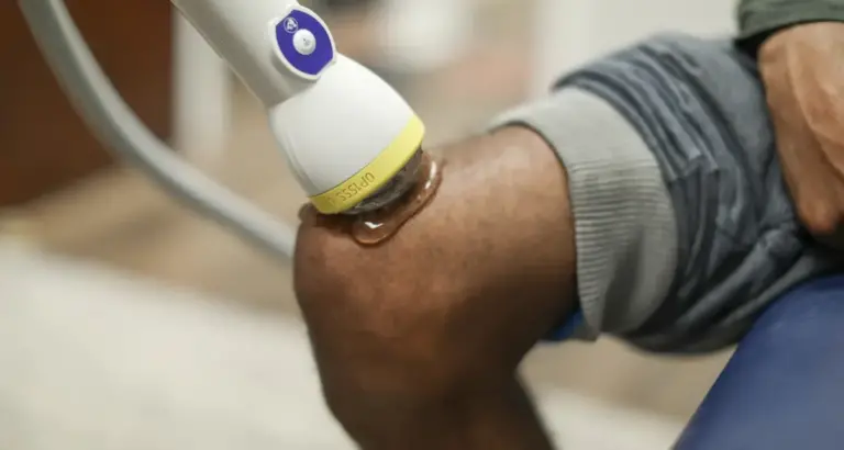 SoftWave Therapy for Knee Pain Waters Edge Medical Clinic SoftWave Therapy for Knee Pain
